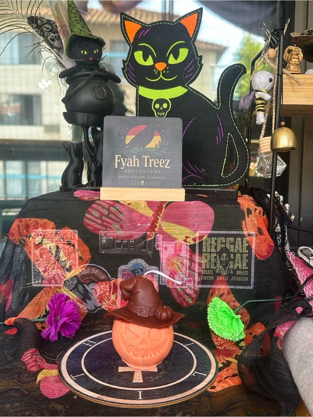 Handmade Rustic Pumpkin Witch Candle – Orange Jack-O’-Lantern